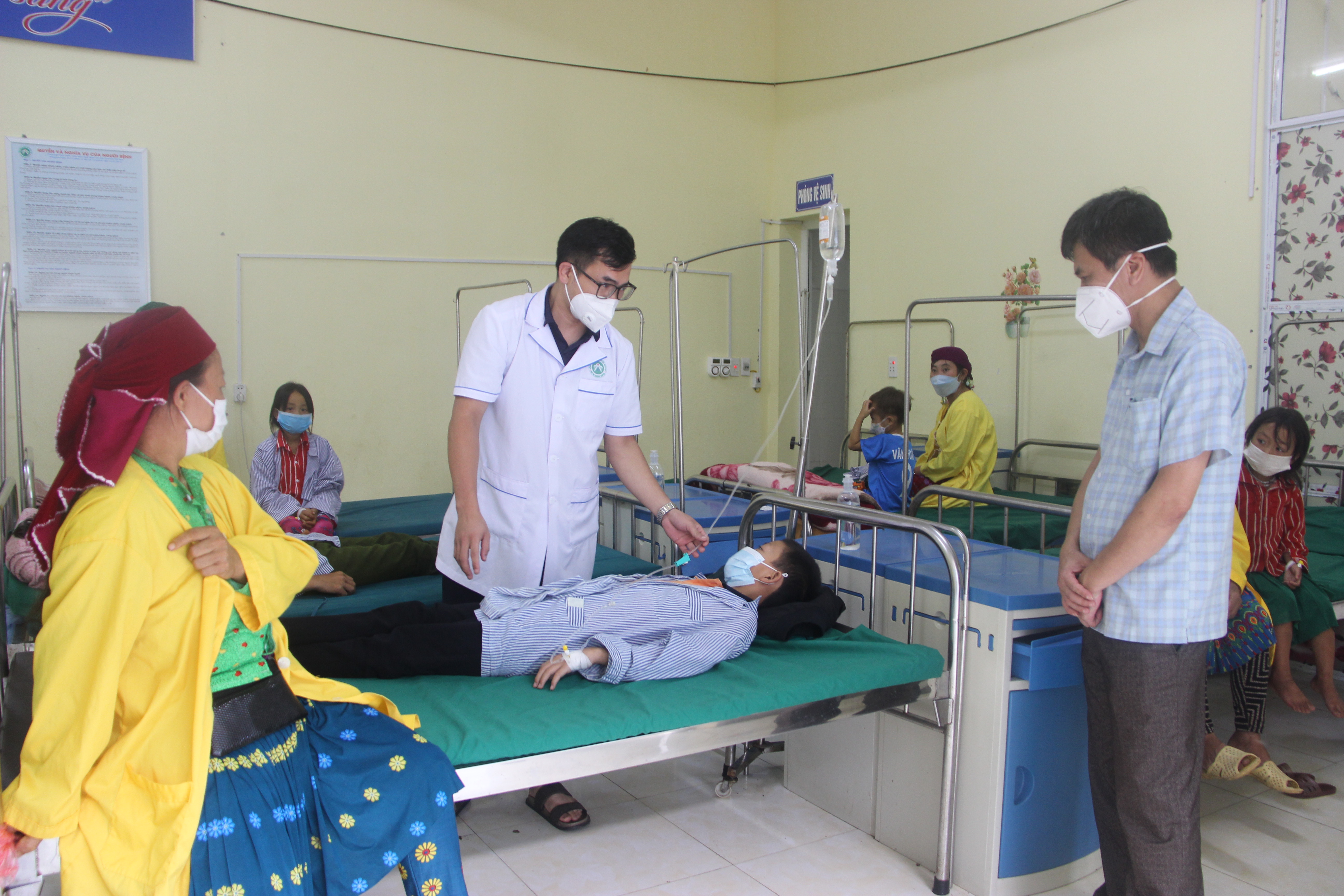 Trung tâm Kiểm soát bệnh tật Điều tra giám sát bệnh bạch hầu tại xã Khâu Vai huyện Mèo Vạc