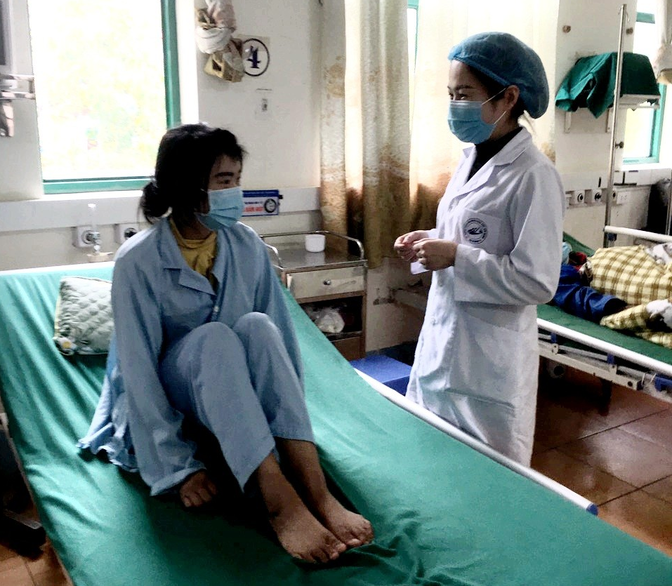 Bệnh viện ĐKKV Yên Minh cấp cứu thành công ca ngộ độc lá ngón nặng