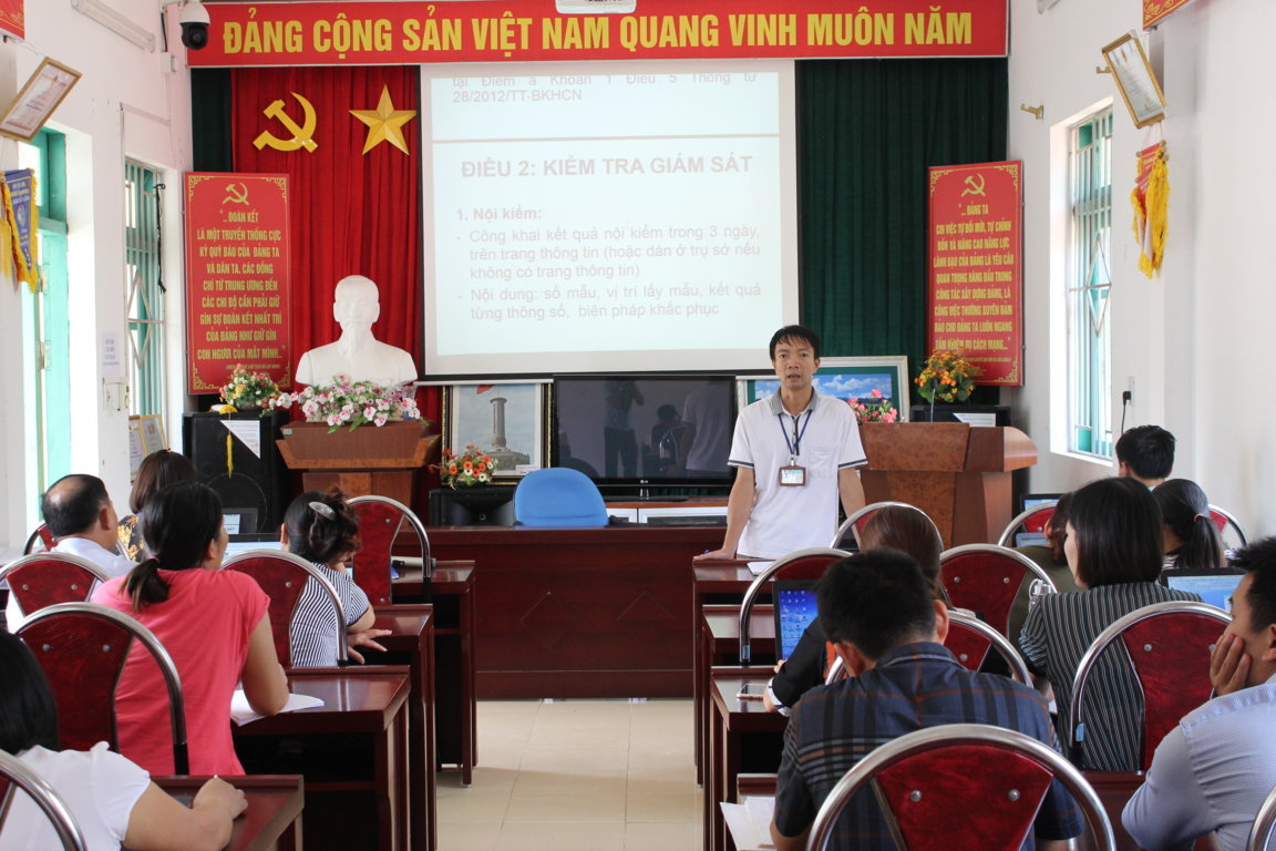 Đồng chí Nguyễn Cao Tài, Phó Giám đốc TTYT huyện khai mạc lớp tập huấn