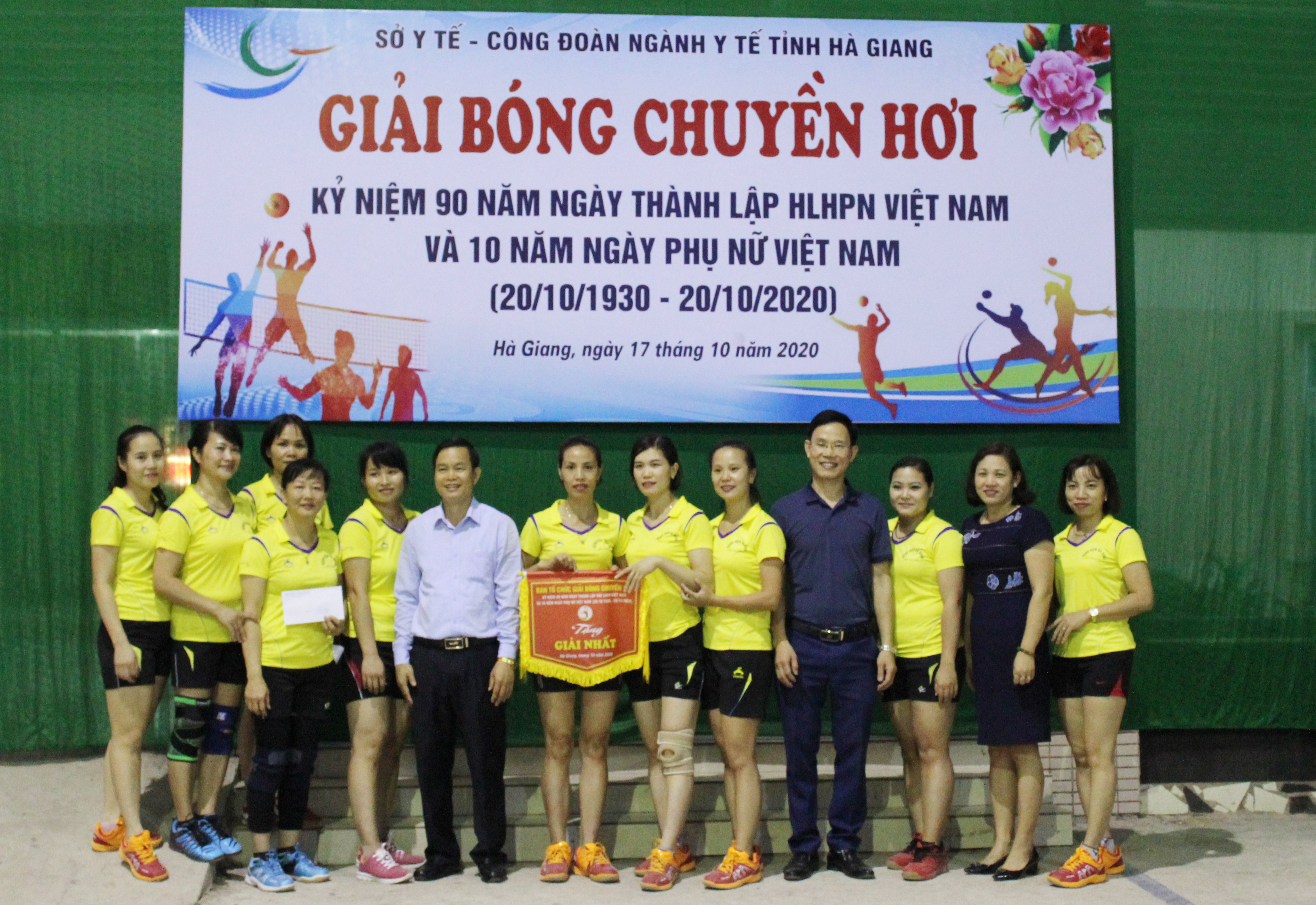 Công đoàn ngành Y tế tổ chức giải bóng chuyền hơi nữ kỷ niệm ngày thành lập Hội LHPN Việt Nam và ngày Phụ nữ Việt Nam