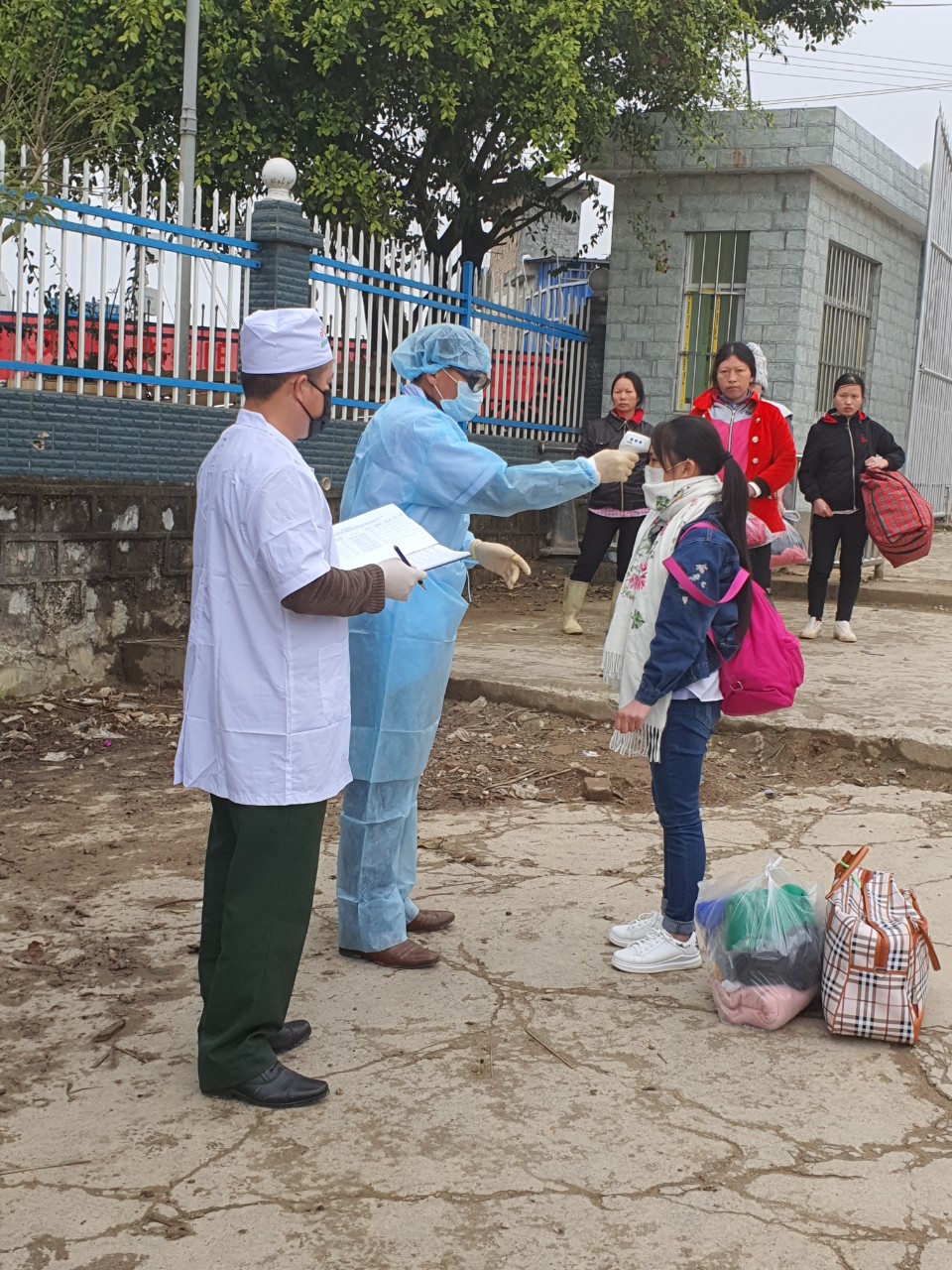 TTYT huyện Yên Minh triển khai hoạt động phòng chống dịch viêm đường hô hấp cấp do chủng mới của vi rút Corona (nCoV)