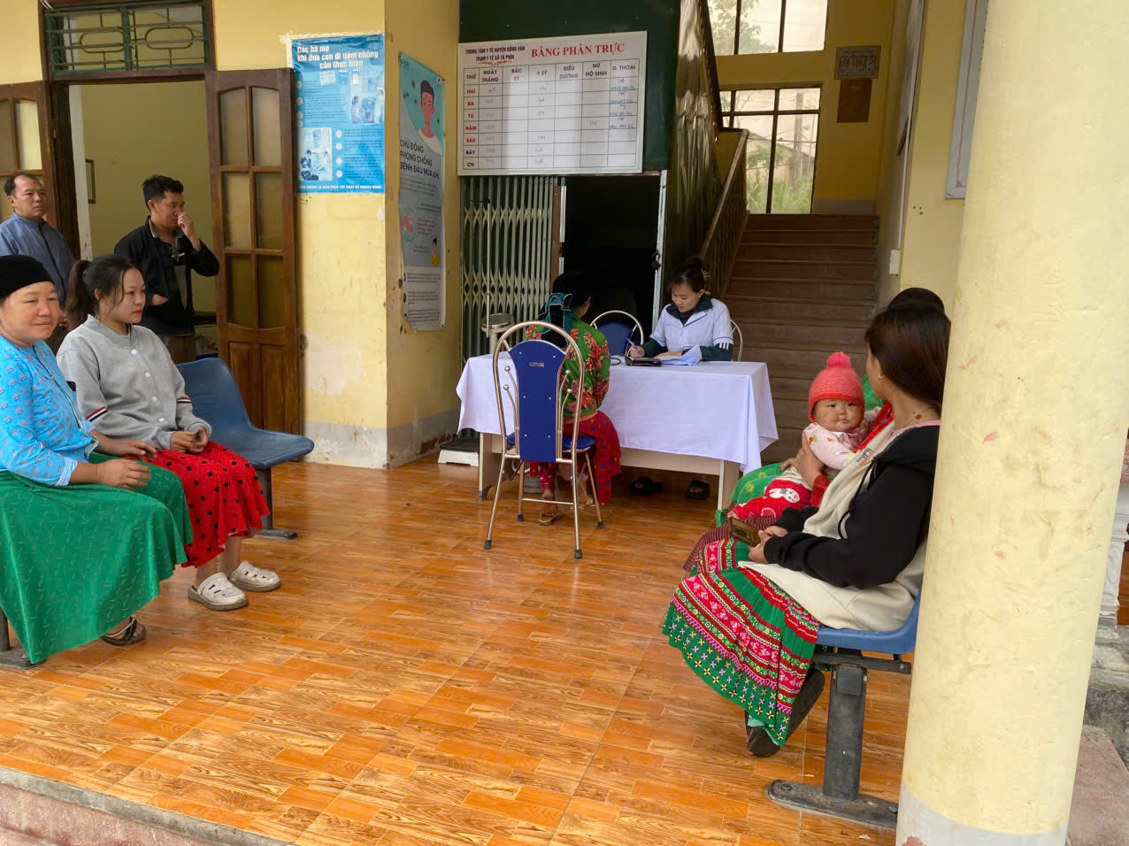 Huyện Đồng Văn Tổ chức Chiến dịch truyền thông lồng ghép chăm sóc sức khoẻ sinh sản, kế hoạch hoá gia đình tại các xã, thị trấn
